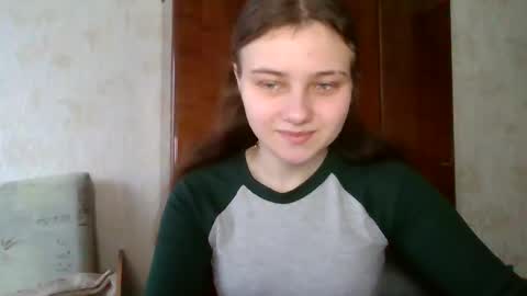 little_shygirl_ online show from January 2025 07:04:02 AM