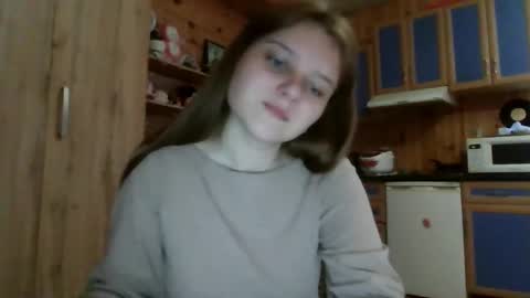 little_shygirl_ online show from September 2025 03:41:02 AM