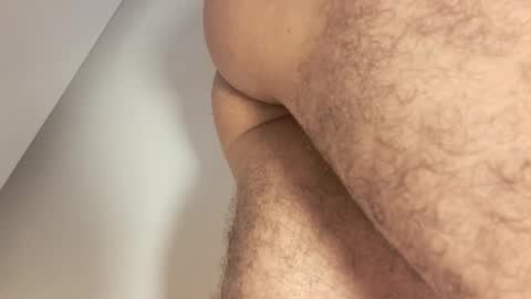 Snapshot of little_universe chatting on February 2025 06:24:02 PM Rick online show from February 2025 06:24:02 PM