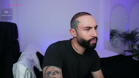 little_vannesaa online show from January 2025 01:47:01 AM