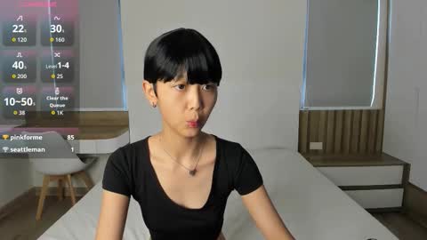 Snapshot of little_yena chatting on September 2025 07:21:01 AM Yena and Gabby online show from September 2025 07:21:01 AM