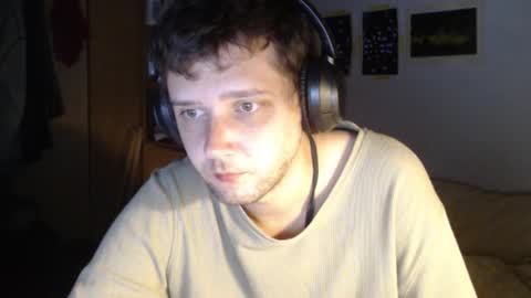 littlealien7 online show from October 2025 09:17:04 AM