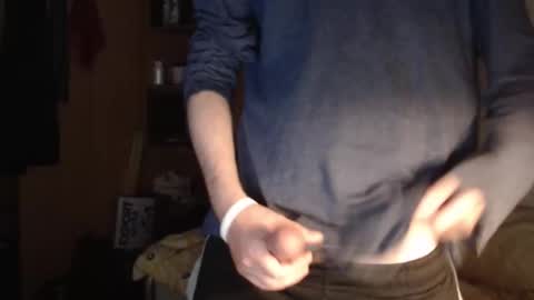 littlealien7 online show from November 2025 02:12:02 AM