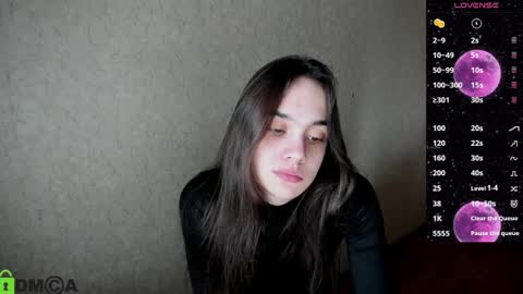 littleashleyy online show from April 2026 01:44:02 PM