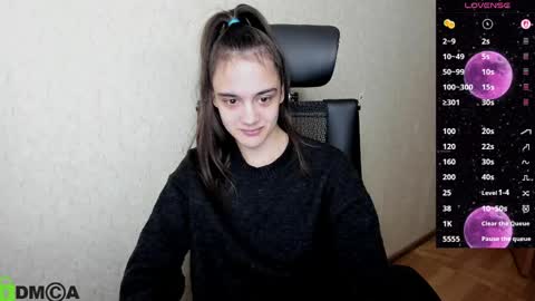Snapshot of littleashleyy chatting on April 2026 08:33:01 PM littleashleyy online show from April 2026 08:33:01 PM