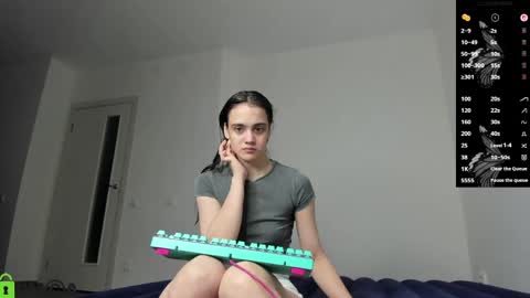 Snapshot of littleashleyy chatting on May 2026 08:59:01 PM littleashleyy online show from May 2026 08:59:01 PM