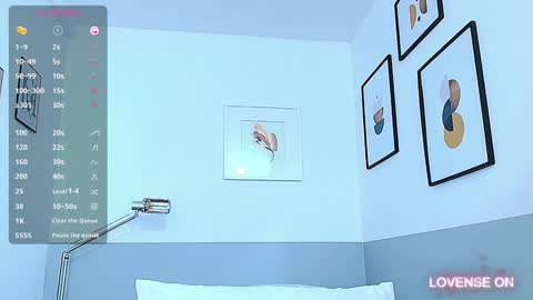 Snapshot of littlee_emilyy_ chatting on December 2024 01:24:02 PM Emily  online show from December 2024 01:24:02 PM