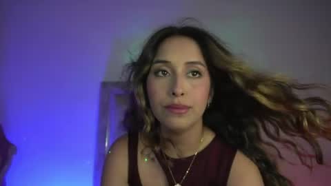 Snapshot of littlee_emma_ chatting on July 2026 01:11:01 AM littlee_emma_ online show from July 2026 01:11:01 AM