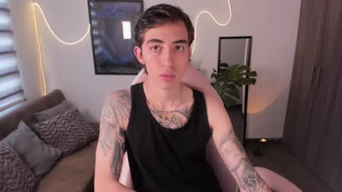 Snapshot of littleferxxo chatting on January 2025 01:47:01 PM Ferxxo online show from January 2025 01:47:01 PM