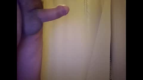 littleguyy888 online show from February 2026 12:22:02 AM