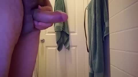 littleguyy888 online show from April 2026 11:56:01 AM