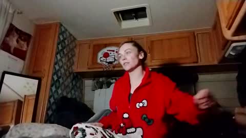 littleleo96 online show from December 2025 08:45:01 AM