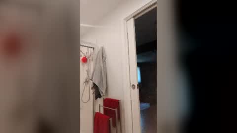 littleleo96 online show from July 2026 10:31:01 PM