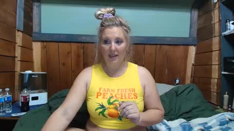 lisanixs online show from February 2026 07:35:01 PM