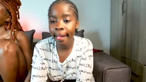 littlemariah online show from July 2026 09:56:02 AM
