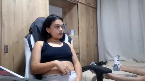 Snapshot of littlemelii chatting on September 2025 02:35:01 AM Melia online show from September 2025 02:35:01 AM