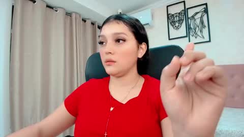 Sarahs Room online show from December 2025 10:04:02 PM