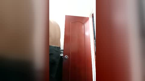 Snapshot of littlepornstars chatting on June 2026 04:47:01 AM Kruger and girls online show from June 2026 04:47:01 AM