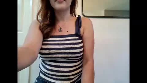 Snapshot of littlered_6969 chatting on June 2026 09:59:02 PM littlered_6969 online show from June 2026 09:59:02 PM