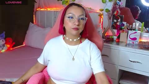 Ruby Rouse online show from November 2025 03:06:01 AM