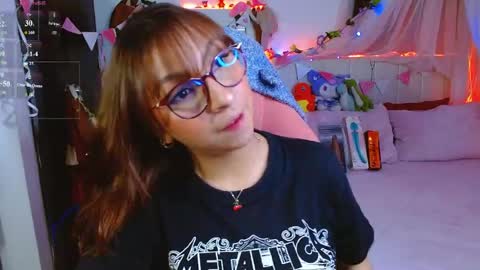 Snapshot of littlerouse_ chatting on July 2026 08:56:02 AM Ruby Rouse online show from July 2026 08:56:02 AM