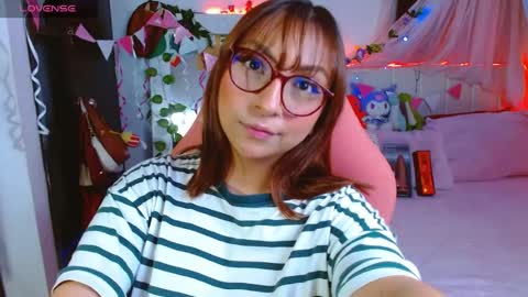 Snapshot of littlerouse_ chatting on July 2026 09:51:02 AM Ruby Rouse online show from July 2026 09:51:02 AM