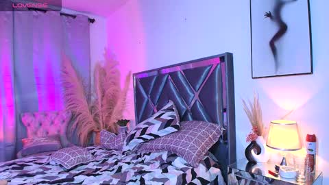 Snapshot of littlesexyrubi chatting on November 2025 05:51:02 AM LITTLE SEXY RUBY online show from November 2025 05:51:02 AM