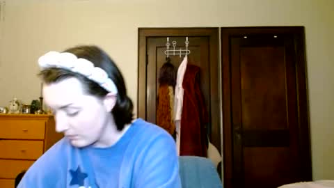 Kori online show from June 2026 12:12:02 AM