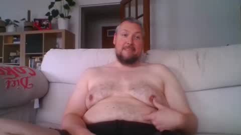 littlesubbear online show from June 2026 04:12:01 PM