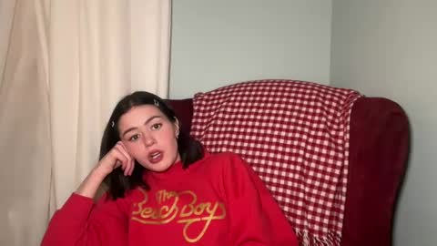 Snapshot of littlesugarpea chatting on February 2025 01:33:01 AM Little Sugar Pea online show from February 2025 01:33:01 AM