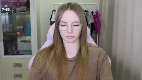 Eliana online show from March 2025 11:17:01 AM