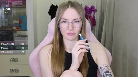 Eliana online show from March 2025 03:13:02 PM