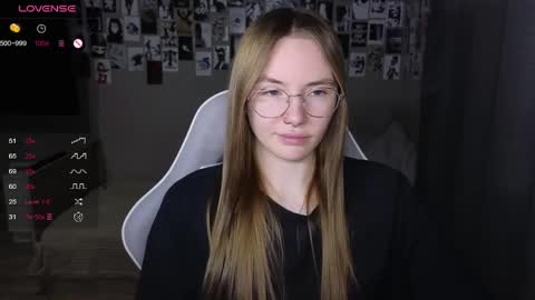 Eliana online show from April 2026 11:01:02 AM