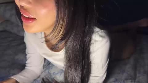 liuli_flower online show from December 2025 03:51:02 PM