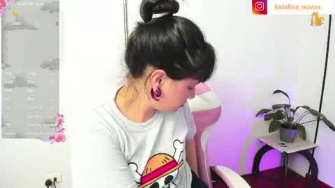 Snapshot of liv_rosse chatting on July 2026 02:04:01 AM Katalina Novoa. online show from July 2026 02:04:01 AM