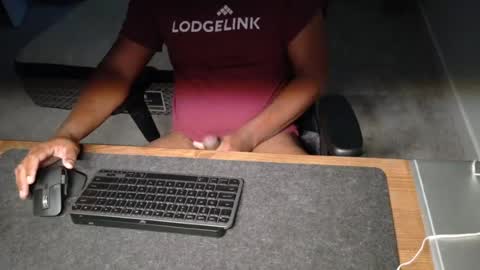 livetribber online show from July 2026 12:01:01 PM