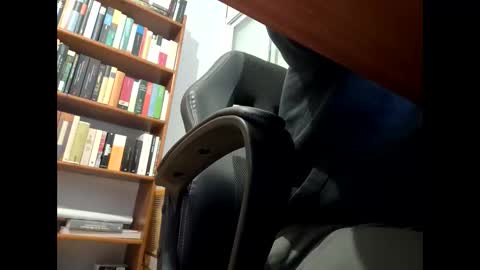 liveyisus online show from January 2026 04:01:02 PM