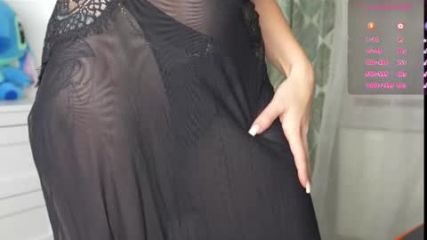 Snapshot of livia7 chatting on October 2025 12:00:01 AM OnlyFans livia77 twitter liv20 4u online show from October 2025 12:00:01 AM