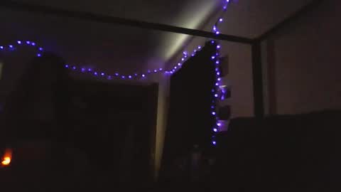 Liv Mirage online show from November 2025 09:29:02 PM