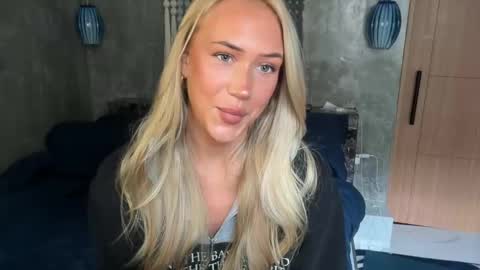 olivia online show from February 2026 03:07:01 AM