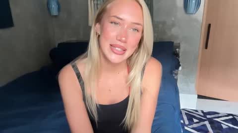 olivia online show from February 2026 03:16:02 AM