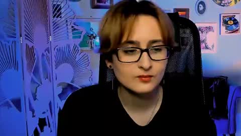 LixeLuna online show from May 2026 06:32:01 AM