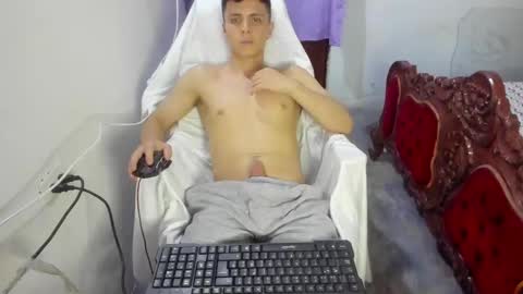 Chris online show from December 2024 12:41:01 AM