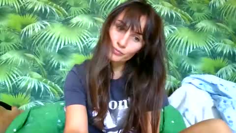 Snapshot of lizalish chatting on October 2025 11:21:01 AM Liza online show from October 2025 11:21:01 AM