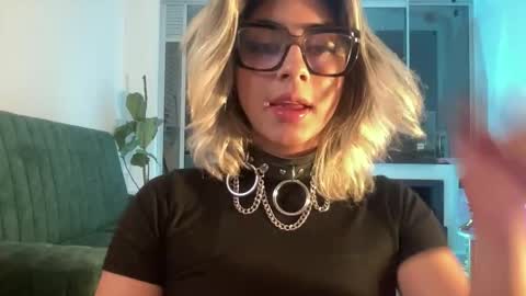 Snapshot of lizambarr chatting on November 2025 04:12:01 AM Lizeth online show from November 2025 04:12:01 AM