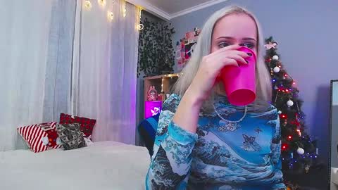 Lisa online show from December 2024 06:01:02 AM