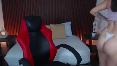 LIZETH online show from January 2025 12:37:01 PM