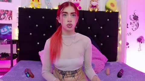 Lizz online show from September 2025 07:58:02 PM