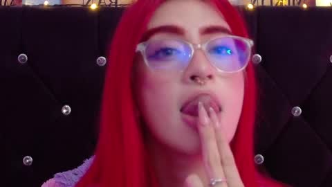 Lizz online show from May 2026 10:52:02 PM