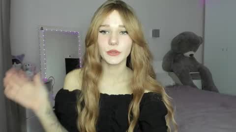 lizza_a online show from March 2026 06:45:02 PM